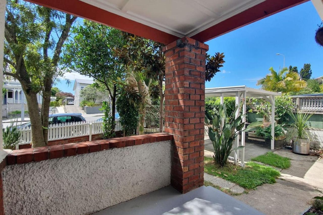 Bright And Modern Oasis In Kingsland Villa Auckland Buitenkant foto