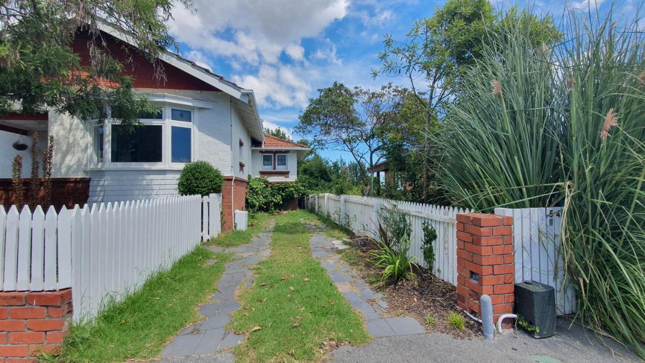 Bright And Modern Oasis In Kingsland Villa Auckland Buitenkant foto